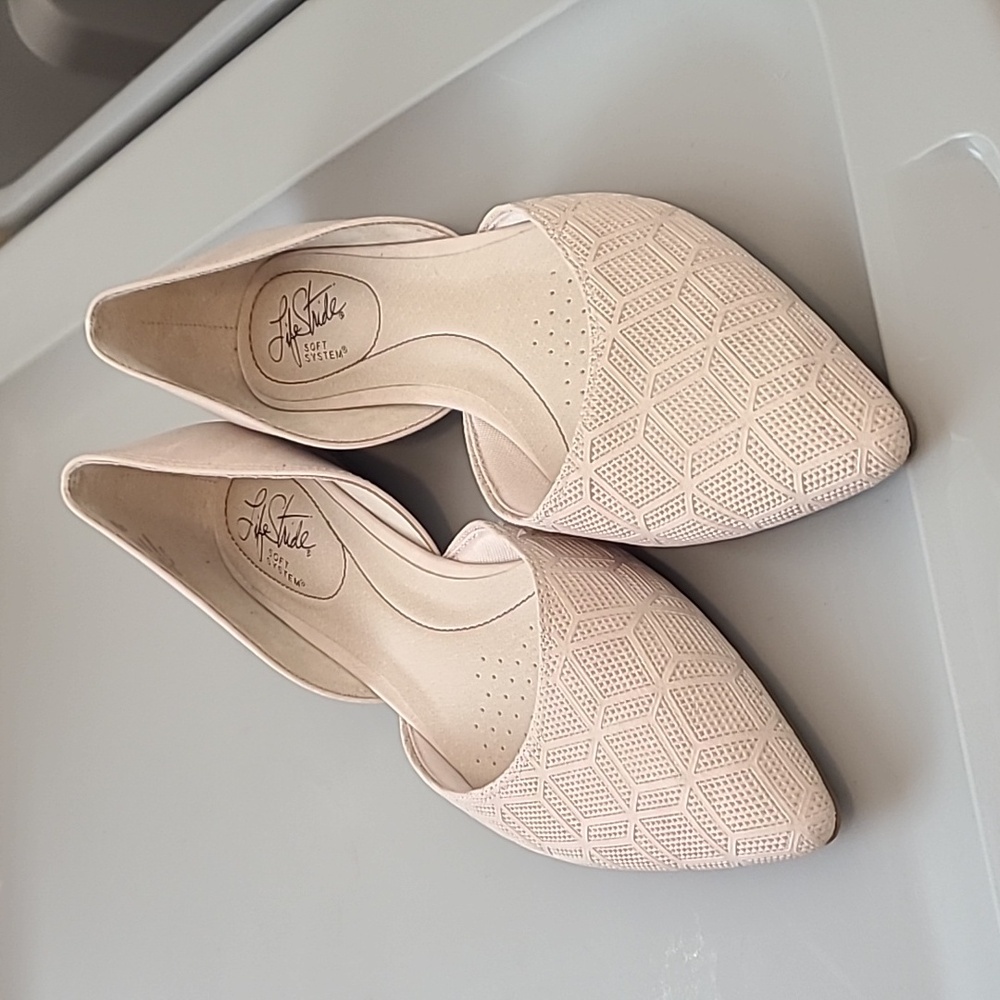 Life Stride Women's Pink Flats
